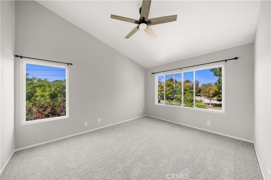 MLS #OC25262283 image #16