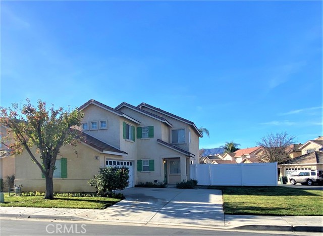 Detail Gallery Image 10 of 45 For 934 Primrose Ln, Corona,  CA 92878 - 4 Beds | 2/1 Baths