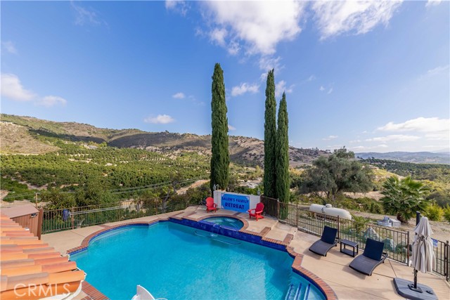 Detail Gallery Image 33 of 64 For 20491 Carancho Rd, Temecula,  CA 92590 - 4 Beds | 2/1 Baths