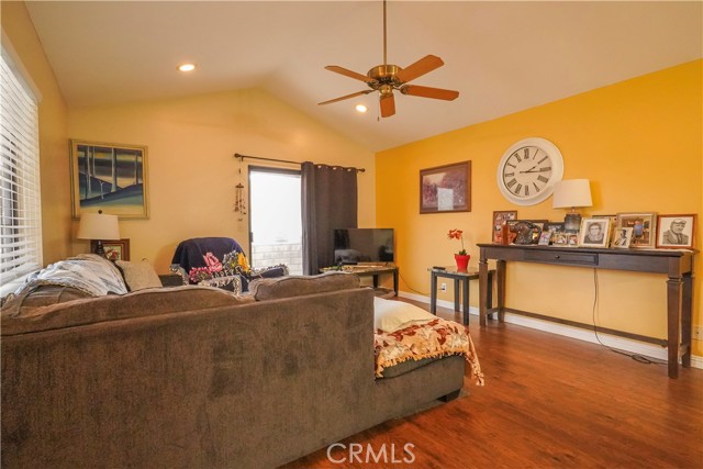 Detail Gallery Image 13 of 35 For 19273 Palm Way, Apple Valley,  CA 92308 - 2 Beds | 2 Baths