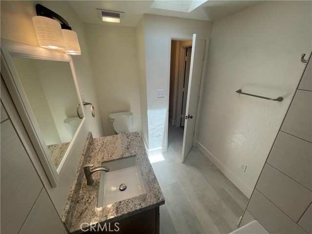 Detail Gallery Image 20 of 41 For 1318 Salem, Chico,  CA 95928 - 5 Beds | 3 Baths