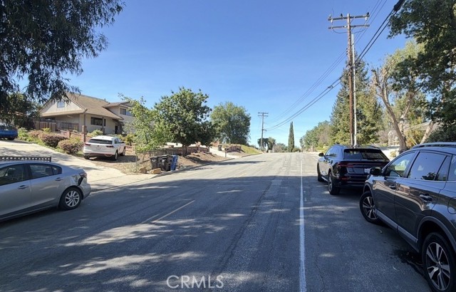 Detail Gallery Image 9 of 9 For 963 Rancho, Thousand Oaks,  CA 91362 - 4 Beds | 3/1 Baths