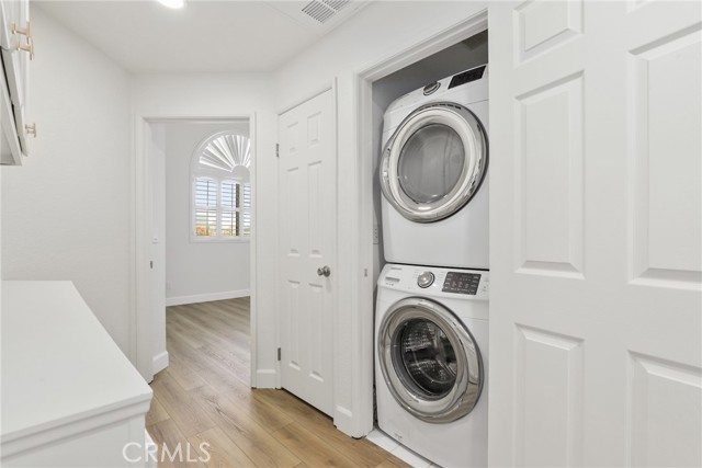 Detail Gallery Image 15 of 20 For 555 Maine Ave #412,  Long Beach,  CA 90802 - 2 Beds | 2 Baths