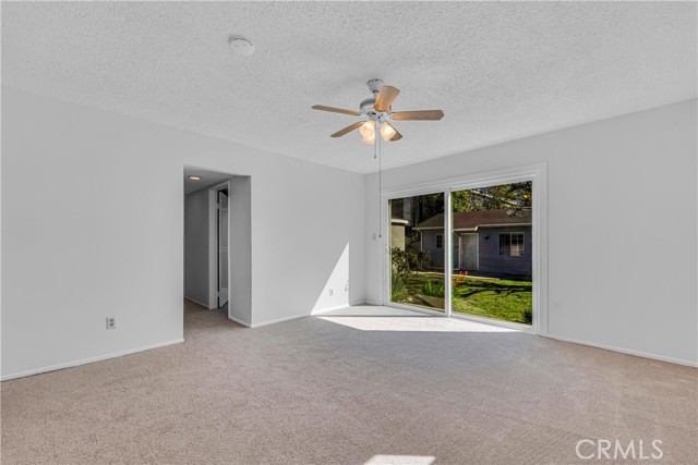 6350 Costello Avenue, Valley Glen CA: https://media.crmls.org/medias/f212753e-7d3e-4b3b-ba1f-8b1394db61f3.jpg