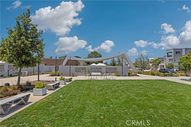 Detail Gallery Image 66 of 72 For 251 Tank, Irvine,  CA 92618 - 4 Beds | 3/1 Baths
