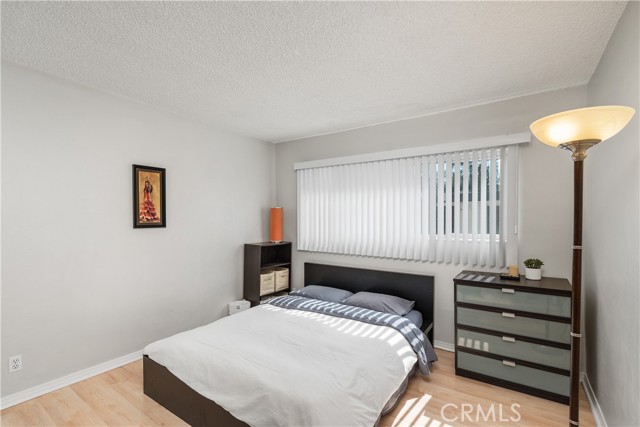 Detail Gallery Image 12 of 21 For 6133 Whitsett Ave #17,  North Hollywood,  CA 91606 - 3 Beds | 2 Baths