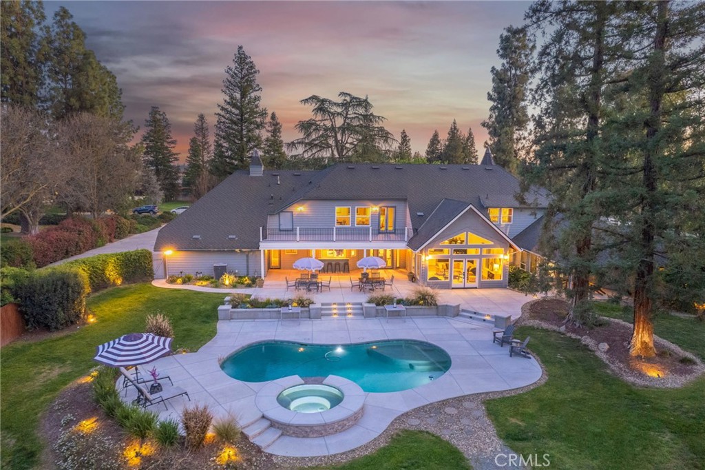 2649 Heritage Avenue