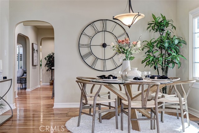 Detail Gallery Image 25 of 75 For 104 Saint Joseph Ave, Long Beach,  CA 90803 - 5 Beds | 3 Baths