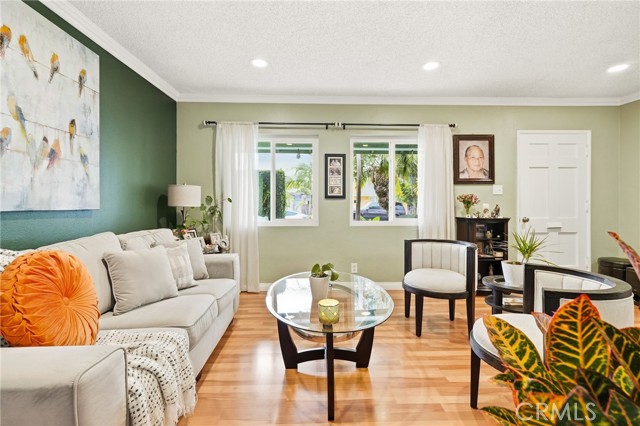 MLS #DW25236797 image #8