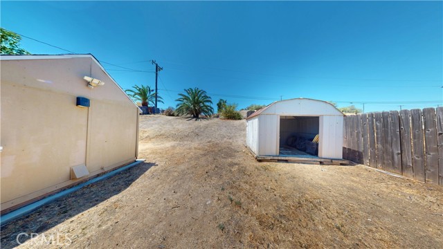 18271 Treleven Avenue, Lake Elsinore CA: https://media.crmls.org/medias/f2174307-008e-4d62-b242-d5794c999aaa.jpg