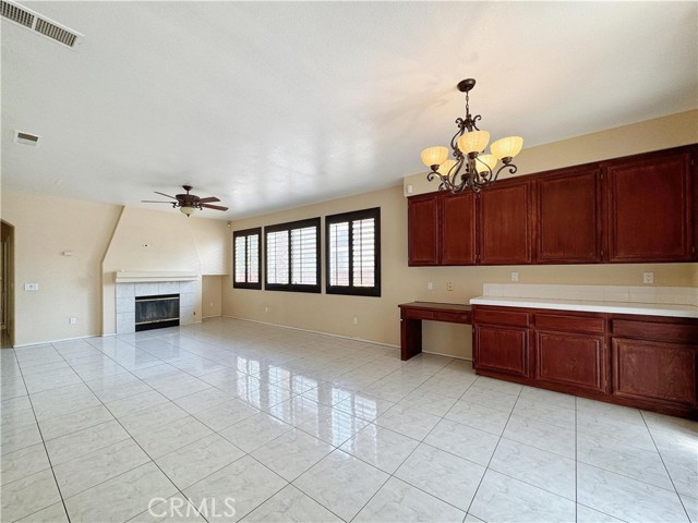 Detail Gallery Image 7 of 34 For 8747 Chesapeake Ln, Riverside,  CA 92508 - 4 Beds | 3 Baths