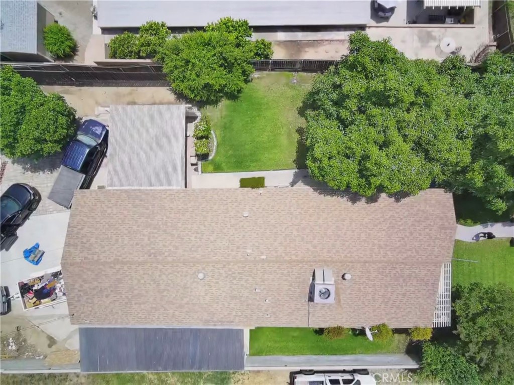https://media.crmls.org/medias/f217ef3f-ce70-4273-aecb-2c244ac6ffc6.jpg?preset=X-Large