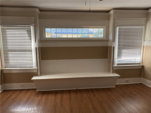 Detail Gallery Image 7 of 11 For 210 Oleander, Bakersfield,  CA 93304 - 3 Beds | 1 Baths