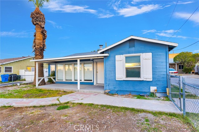 Detail Gallery Image 3 of 30 For 127 May Ave, Barstow,  CA 92311 - 3 Beds | 1 Baths