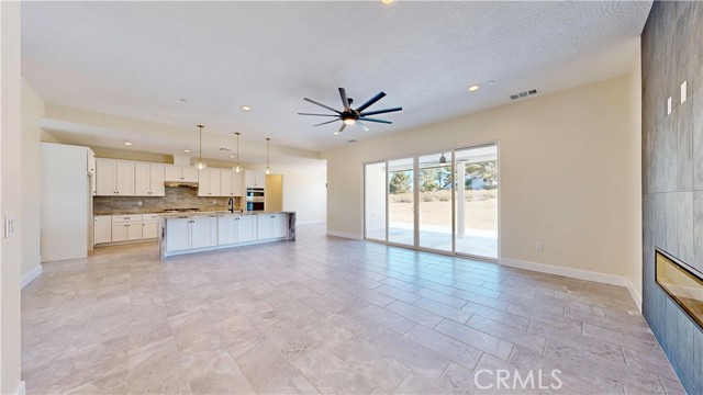 Detail Gallery Image 31 of 68 For 14285 Riverside Dr, Apple Valley,  CA 92307 - 4 Beds | 2/1 Baths