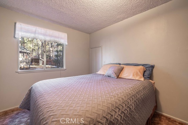 Detail Gallery Image 22 of 42 For 41789 Comstock, Big Bear Lake,  CA 92315 - 4 Beds | 2 Baths