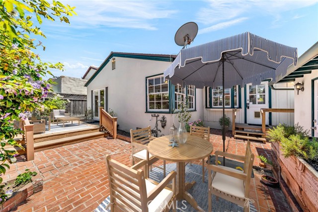 616 Rushville Street, La Jolla CA: https://media.crmls.org/medias/f219b702-6060-4693-b821-7dddf3b7add2.jpg