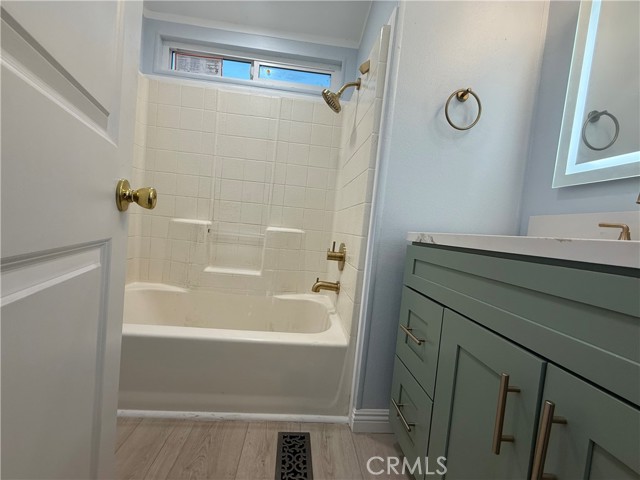 Detail Gallery Image 18 of 35 For 716 N Grand #D-3,  Covina,  CA 91724 - 2 Beds | 1 Baths