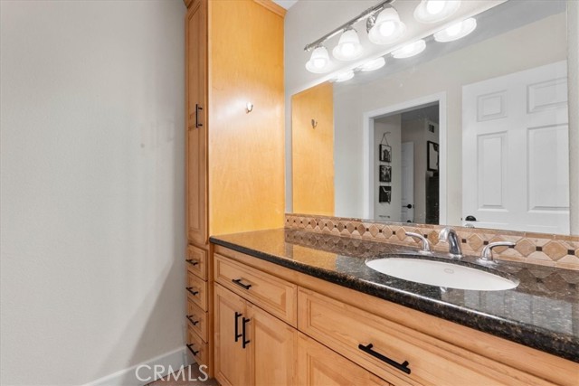 Detail Gallery Image 21 of 32 For 1330 Del Rio Way, Ontario,  CA 91764 - 3 Beds | 2 Baths