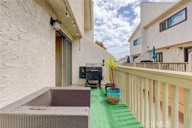 2617 Ruhland Avenue, Redondo Beach, California 90278, 2 Bedrooms Bedrooms, ,1 BathroomBathrooms,Residential,Sold,Ruhland,SB23059783