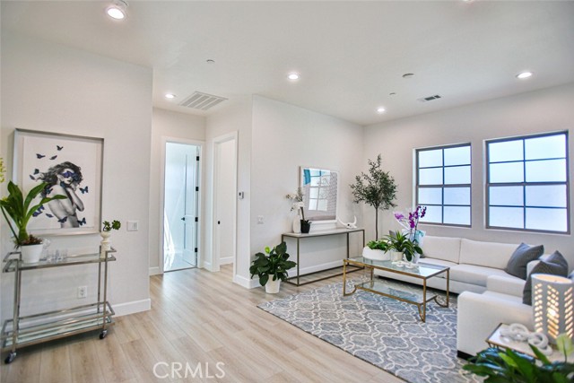 Detail Gallery Image 33 of 63 For 17413 Siena, Fountain Valley,  CA 92708 - 4 Beds | 4 Baths