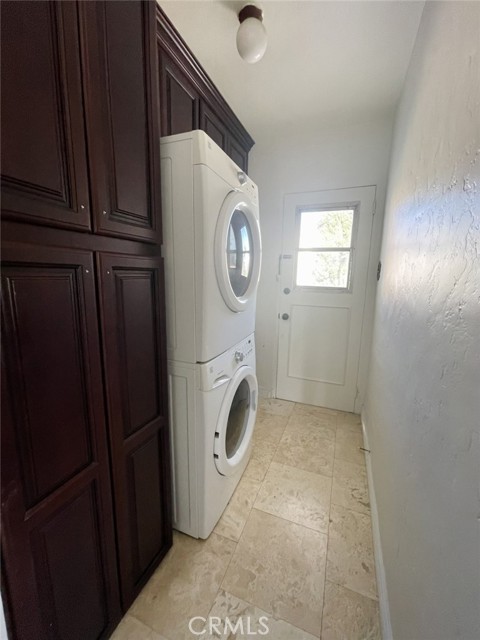 120 Savona Walk, Long Beach CA: https://media.crmls.org/medias/f21a1ec9-1741-4c02-85be-502555c026d5.jpg