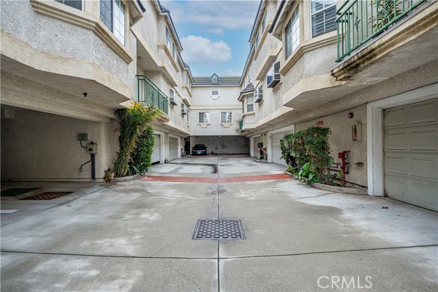 1230 Elm Avenue, G photo 32