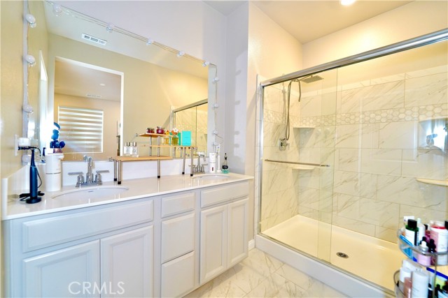 1448 W Sunrise Lane, San Pedro CA: https://media.crmls.org/medias/f21af634-ec26-4e7d-8ff2-99df0a96afe8.jpg