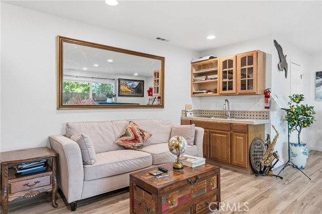 Detail Gallery Image 22 of 59 For 195 Knoll, Big Bear Lake,  CA 92315 - 5 Beds | 4 Baths