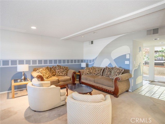 Detail Gallery Image 34 of 51 For 365 W Alameda Ave #305,  Burbank,  CA 91506 - 2 Beds | 2 Baths