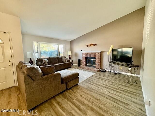 Detail Gallery Image 7 of 37 For 4252 E Avenue Q11, Palmdale,  CA 93552 - 3 Beds | 3 Baths