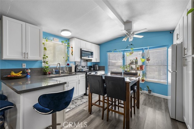 2017 Windharp Drive, Rosamond CA: https://media.crmls.org/medias/f21e6557-5ee9-4223-8457-f17dd06c56d4.jpg