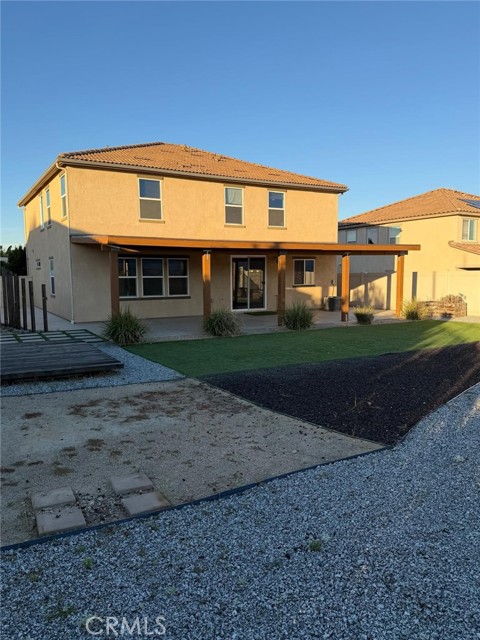 Detail Gallery Image 6 of 31 For 4009 Elderberry, Lake Elsinore,  CA 92530 - 5 Beds | 2/1 Baths