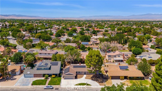 Detail Gallery Image 32 of 32 For 42901 Cinema Ave, Lancaster,  CA 93534 - 4 Beds | 2 Baths