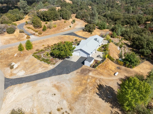 Detail Gallery Image 10 of 67 For 47998 Miami Highlands Dr, Oakhurst,  CA 93644 - 4 Beds | 3 Baths