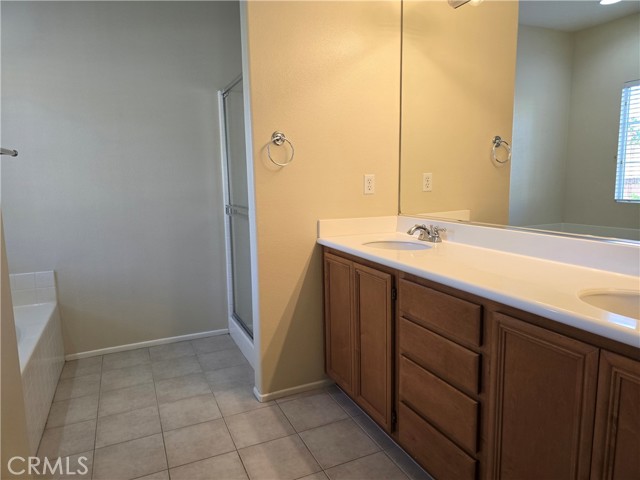 26 Daffodil, Irvine CA: https://media.crmls.org/medias/f220ba38-76f1-455d-9280-988e8028bcd2.jpg