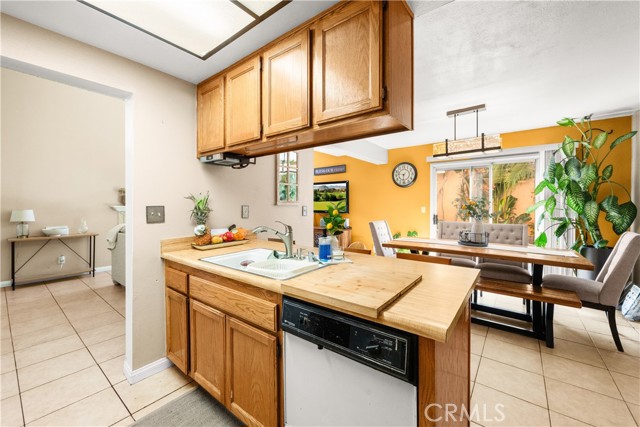 9900 Tagus Street, Pico Rivera CA: https://media.crmls.org/medias/f220f572-f775-4e72-b2e6-ed3869486d49.jpg