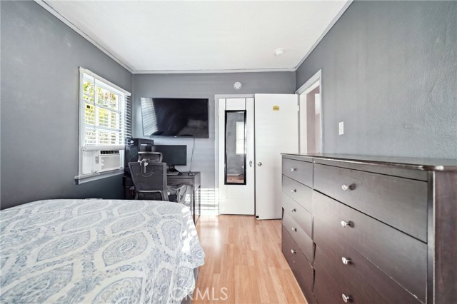 8205 Stanford Ave photo 25
