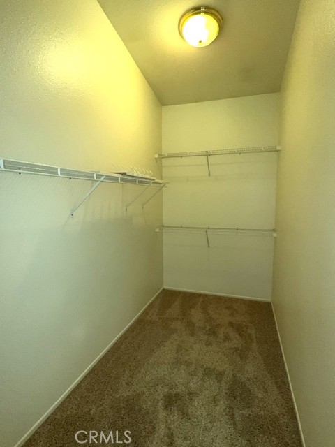 19187 Cochise Place, Apple Valley CA: https://media.crmls.org/medias/f223bb82-6ce5-4035-a8c8-4ac7a4a1c88d.jpg