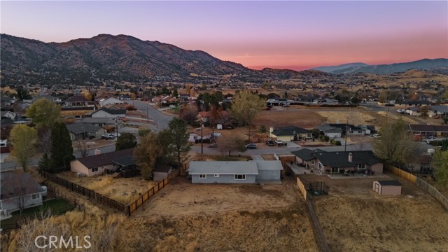 Detail Gallery Image 27 of 29 For 21910 Fig Ct, Tehachapi,  CA 93561 - 3 Beds | 2 Baths