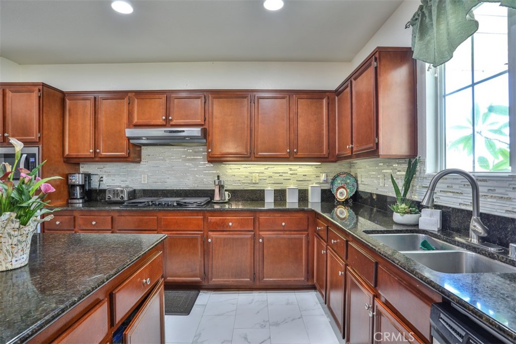 MLS #CV25164236 image #16