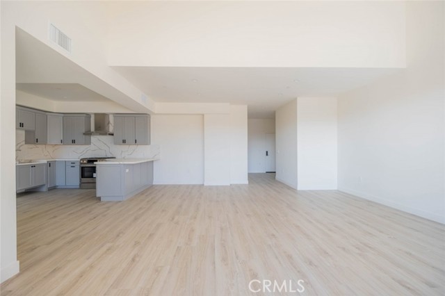 Detail Gallery Image 28 of 40 For 2608 Honolulu Ave #212,  Montrose,  CA 91020 - 2 Beds | 2 Baths