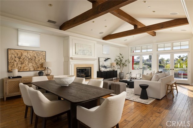 633 Rockford Road, Corona del Mar CA: https://media.crmls.org/medias/f2262d86-f96d-4de1-9907-bc3ada4d76ff.jpg