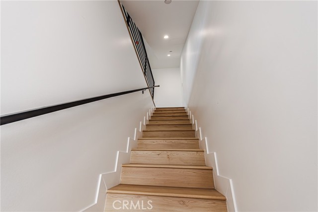 Detail Gallery Image 67 of 75 For 5209 W 20th, Los Angeles,  CA 90016 - – Beds | – Baths