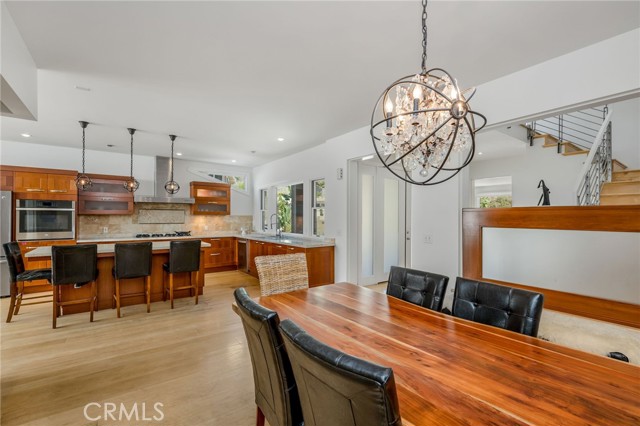 426 Nyes Place, Laguna Beach CA: https://media.crmls.org/medias/f2274be9-650f-4c67-8776-c24a27813e53.jpg
