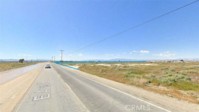 Detail Gallery Image 9 of 18 For 300 E Avenue H, Lancaster,  CA 93535 - – Beds | – Baths
