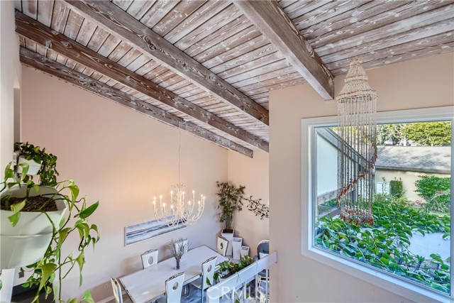 Detail Gallery Image 7 of 13 For 2604 N Tustin Ave #C,  Santa Ana,  CA 92705 - 4 Beds | 2/1 Baths