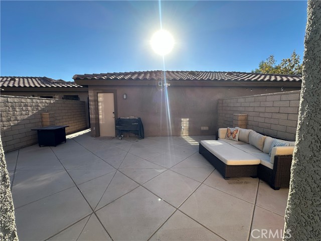 Detail Gallery Image 7 of 63 For 14193 Jicarilla Rd #302,  Apple Valley,  CA 92307 - 3 Beds | 2/1 Baths