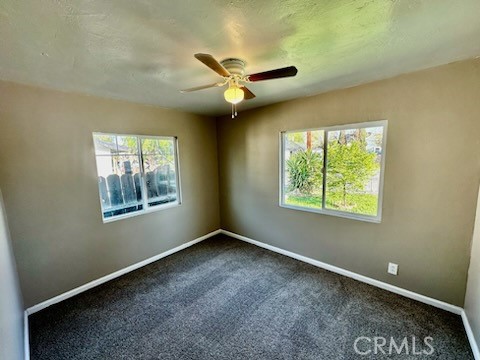 Detail Gallery Image 8 of 24 For 2707 2707 1/2 Center St, Bakersfield,  CA 93306 - 3 Beds | 2 Baths