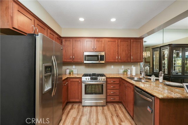 Detail Gallery Image 12 of 40 For 27733 Rubidoux, Mission Viejo,  CA 92692 - 2 Beds | 2/1 Baths